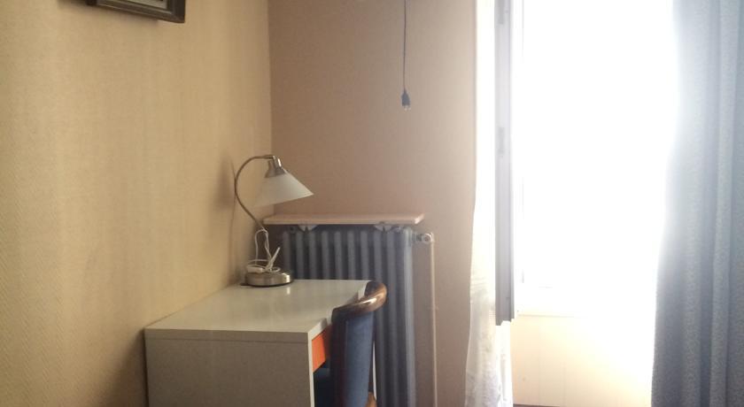 Hotel Stanislas Sans Ascenseur Παρίσι Δωμάτιο φωτογραφία