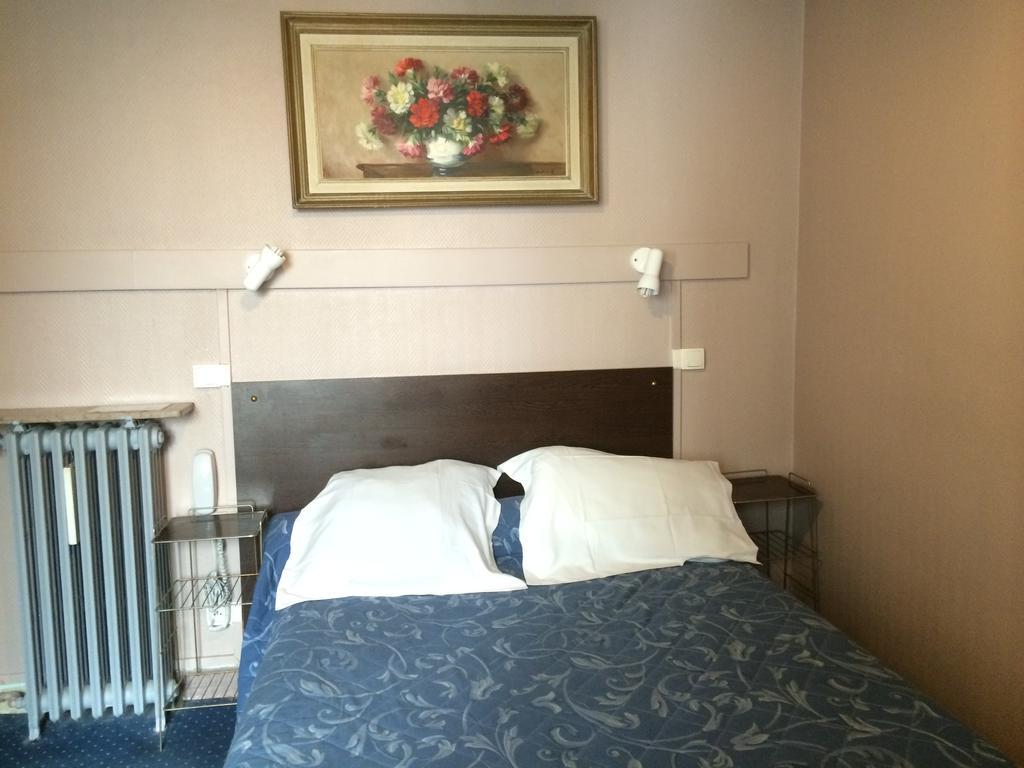 Hotel Stanislas Sans Ascenseur Παρίσι Δωμάτιο φωτογραφία